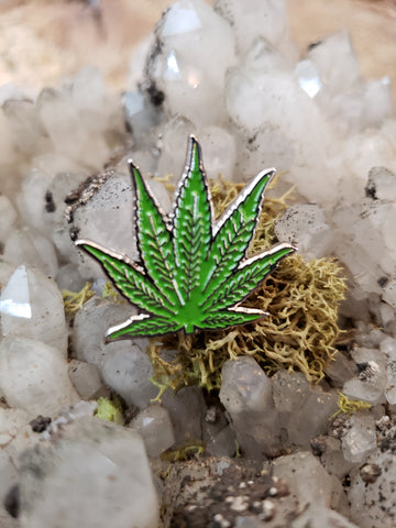 Leaf Lapel Hat Pin